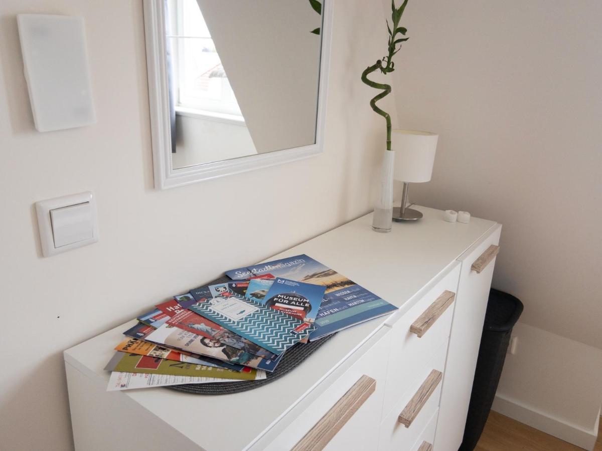 Woelkchen - Wohnung Mit Balkon, Holzdielen & Tv Bremerhaven Kültér fotó
